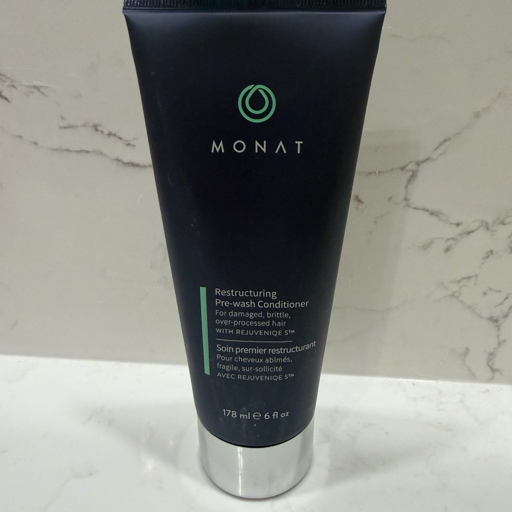 Monat Restructuring Pre-wash Conditioner